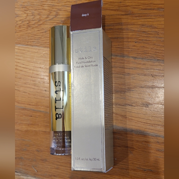 STILLA HIDE & CHIC FLUID FONDATION DEEP 6 NIB - Picture 1 of 8